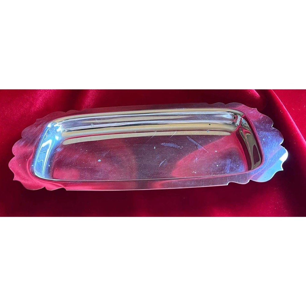 Wm Rogers Silver Plated Bread Plate